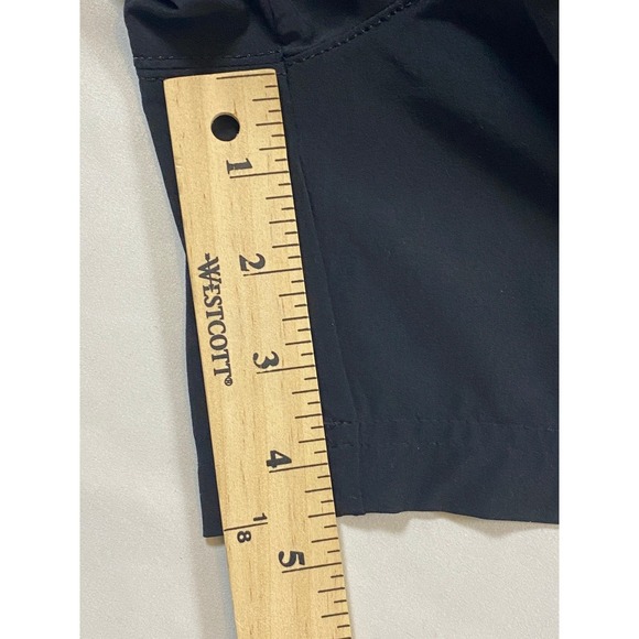 Athleta Black Elastic Waist Pocketed Athletic Shorts Women's Size Medium - Picture 6 of 7
